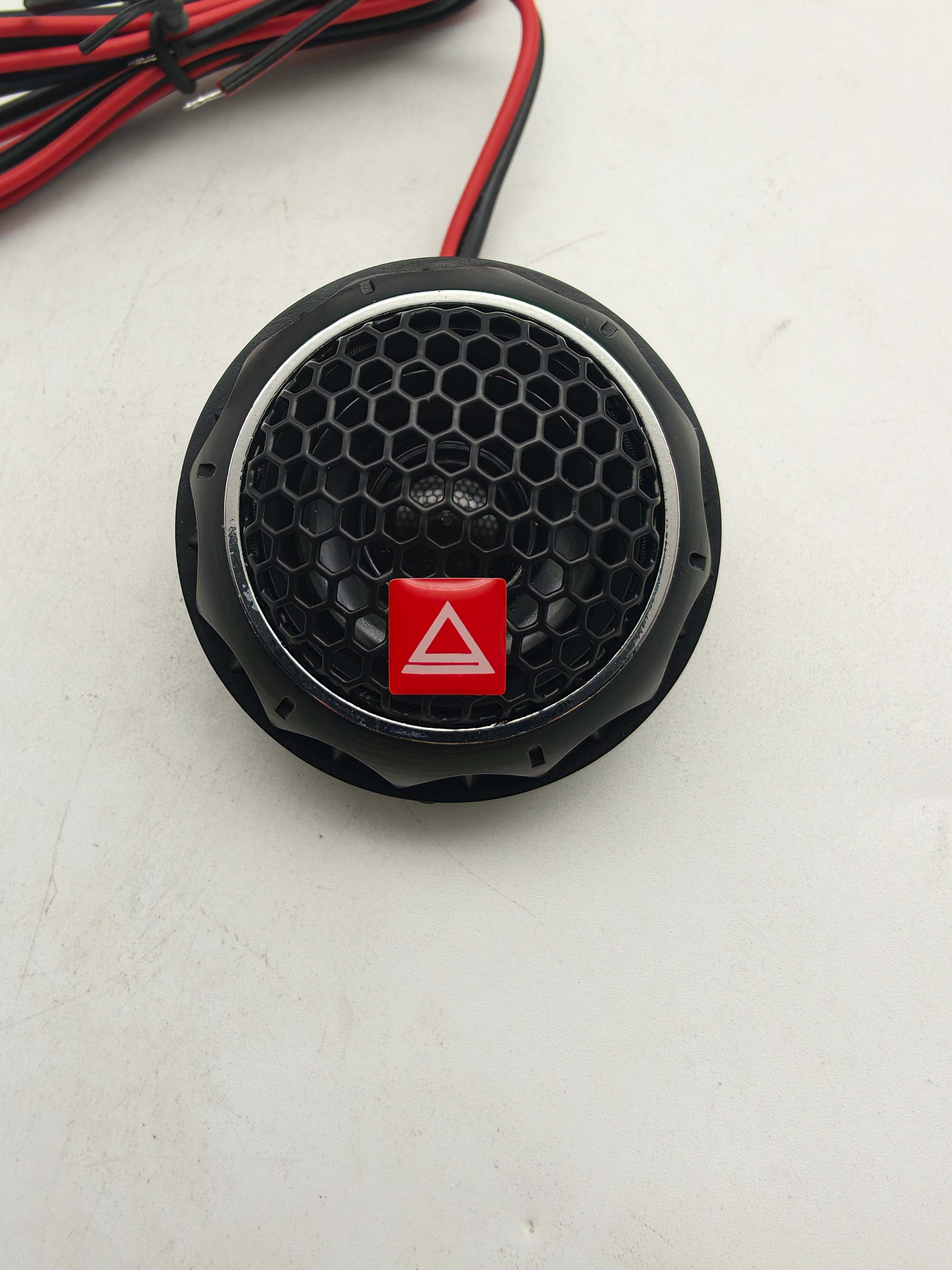 AurA | FIREBALL-CL6C | 6,5" (16,5cm), компонентные, 61/121w, 70Hz - 20kHz, 92db, сетки | 4