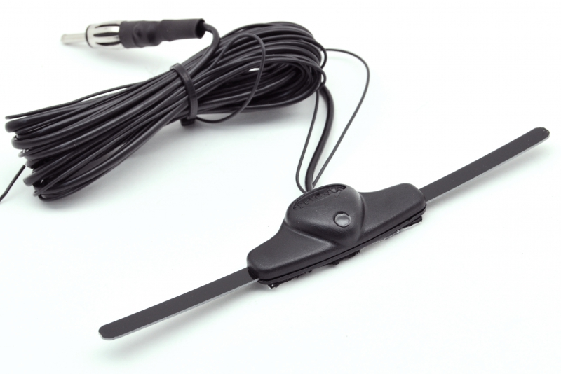 Триада | 005 mini | активная внутрисалонная, всеволновая с регулировкой усиления | 1