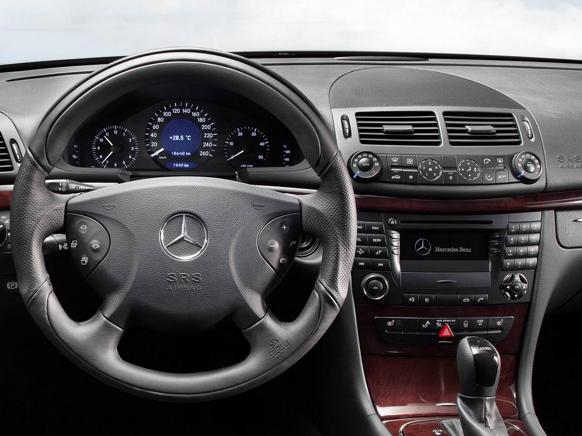 AurA | AFA-MB02 | Переходная рамка для а/м Mercedes Benz E-class W211 | превью 2