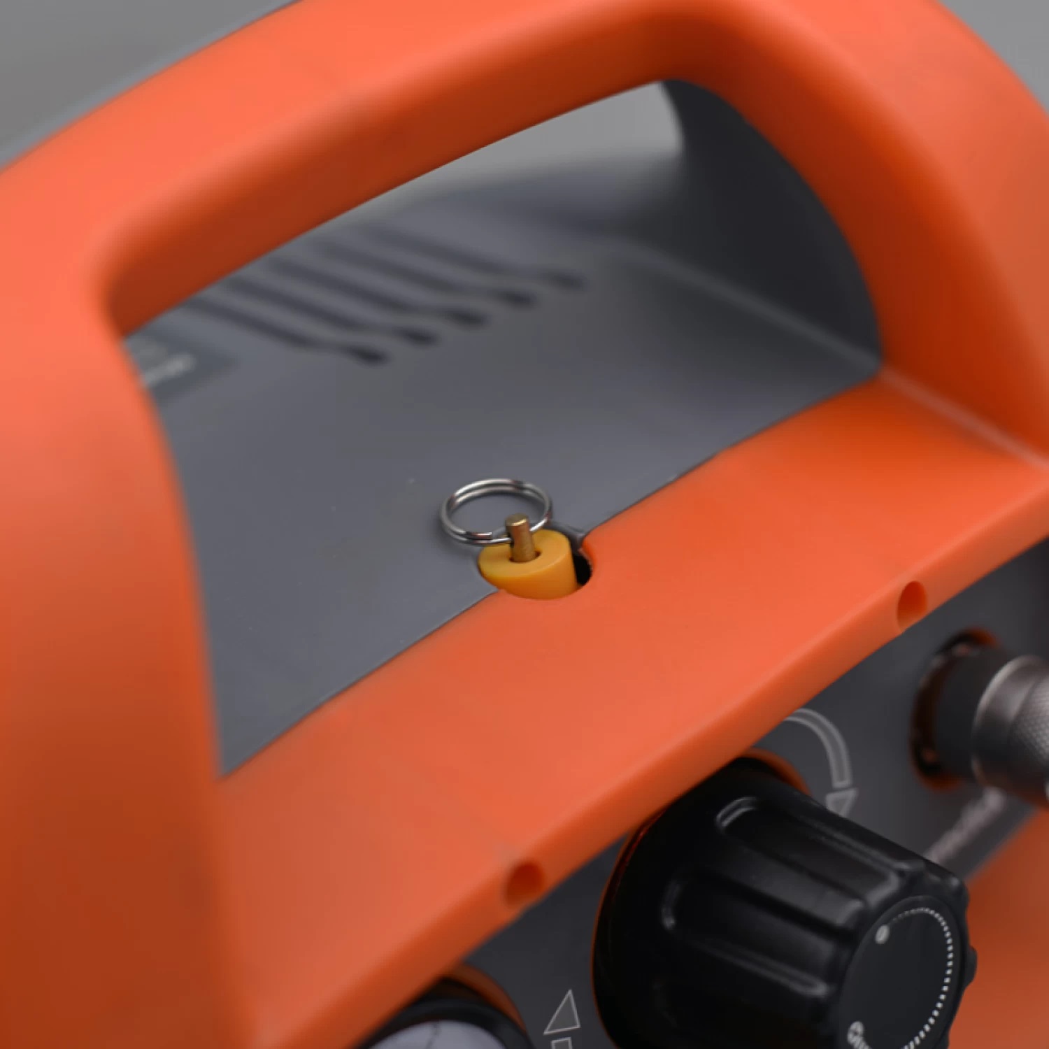 BERKUT |SAC-280| Бытовой компрессор выс. давления 220 Вольт/180 л/мин/8 Бар/ Ресивер 6 л | 3