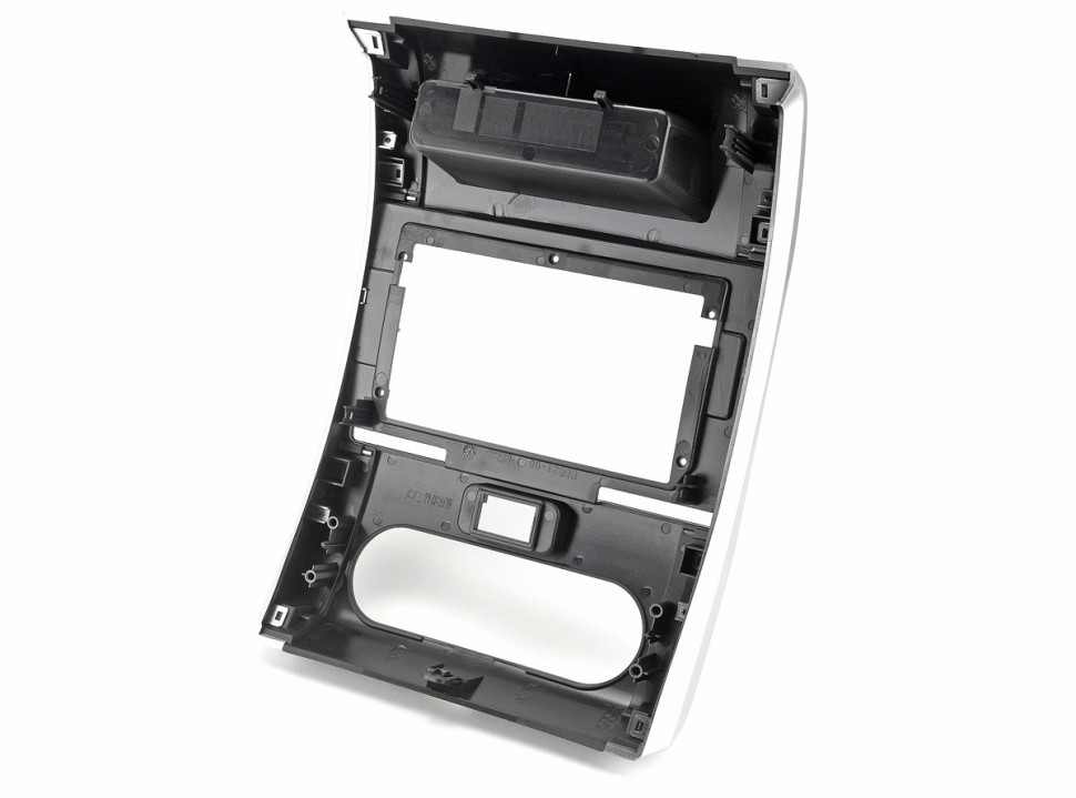 Incar | RNS-FC472 | Рамка 10" для Nissan  X-Trail 2007-2014 | превью 2