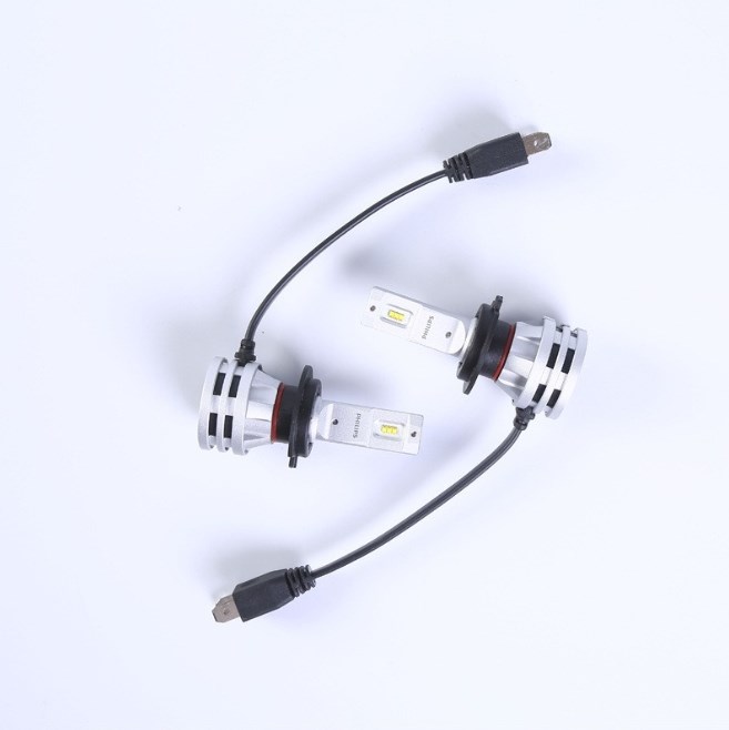 PHILIPS | ULTINON Pro 3101 | HB3, 6000K ,12-24 V, комплект 2 шт. | превью 2