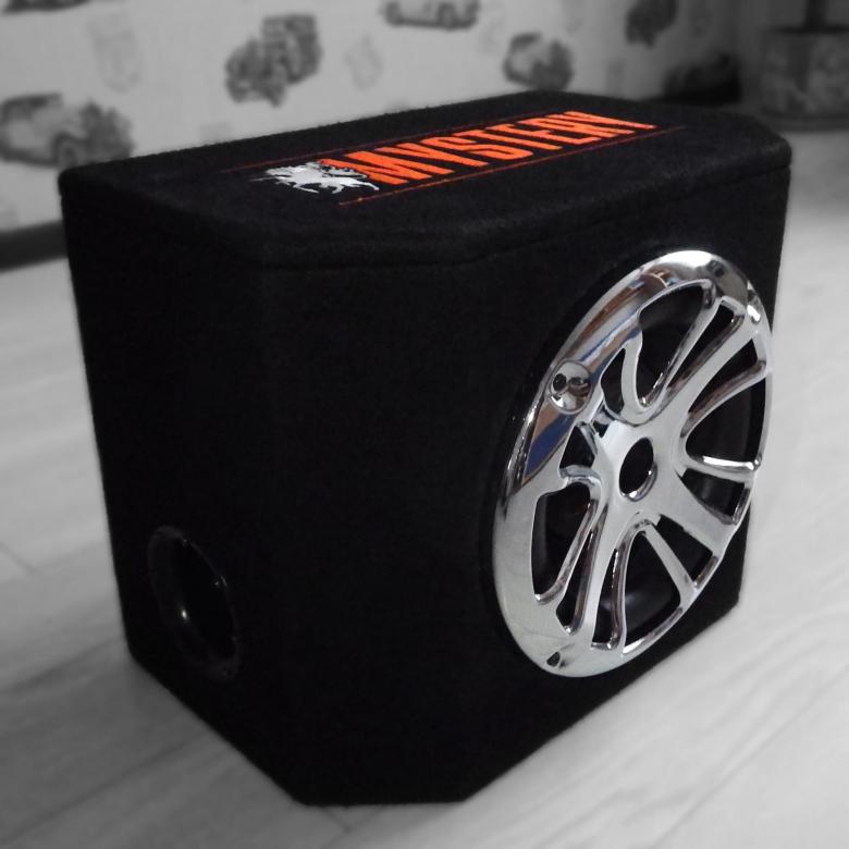Mystery MBB-252 300W.10 закр.черн.ящик хром.сетка