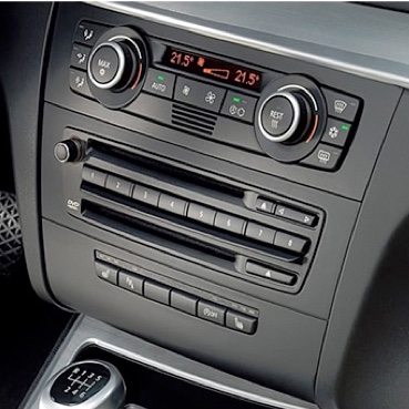 Incar | RBW-1 | рамка 1Din  BMW1 04+ (E87) , BMW3 05+| превью 2