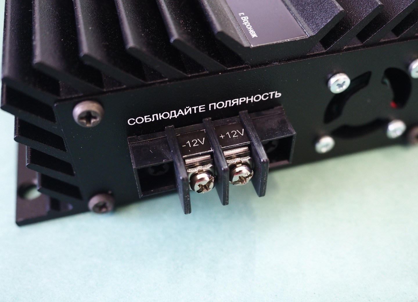 БАЗИС | ИН12/220-300 | Преобразователь напряжения, 12в на 220в, 300Вт (ЧЕСТНЫХ),активное охлаждение| превью 2