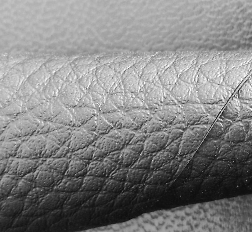 Iguana | Винилискожа B128  | винилискожа черная, 0.9мм, 1.4м ширина, 20м в рулоне, цена за метр | превью 2