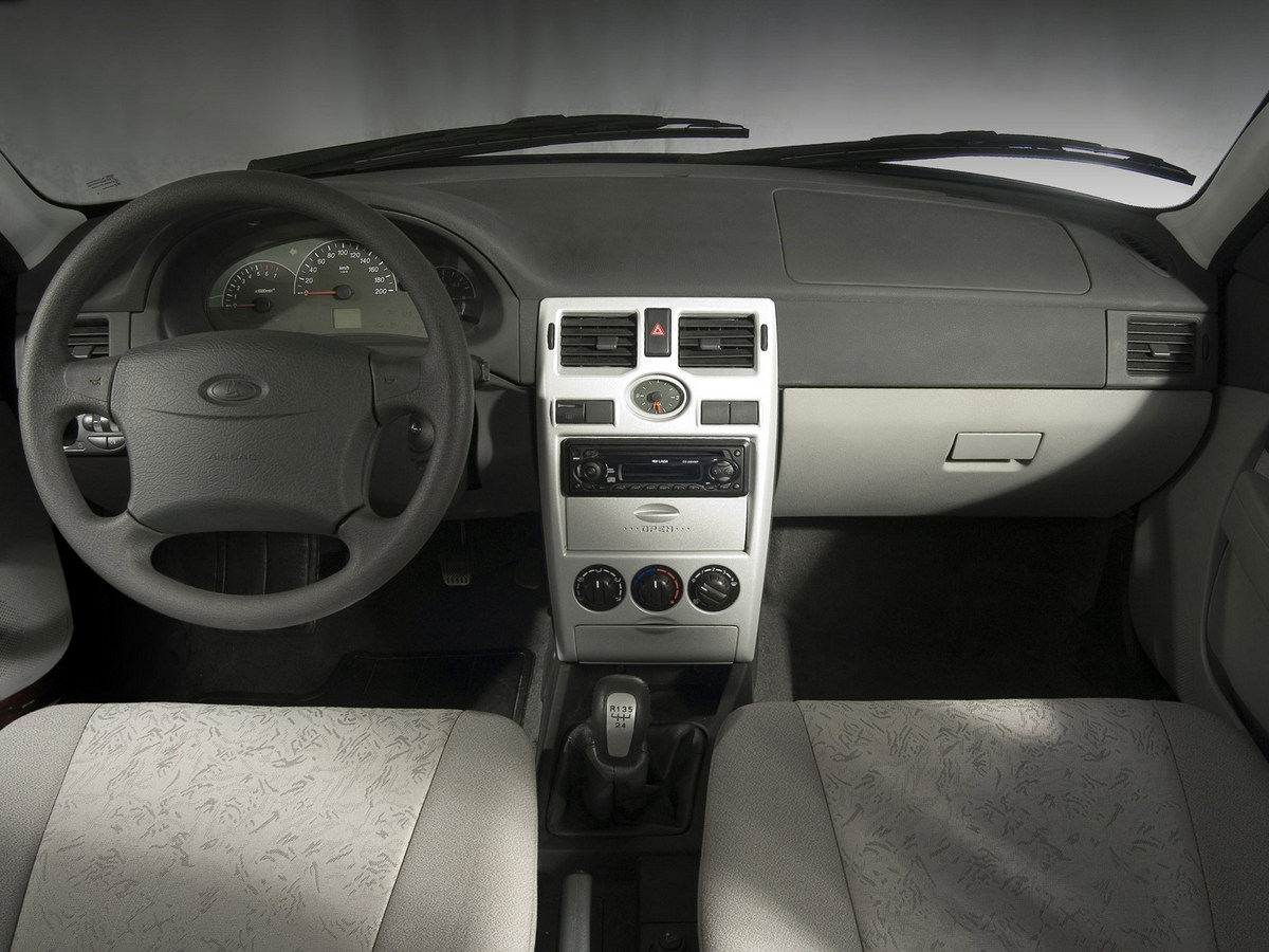 AurA | AFX-LA92 | рамка 9" LADA Priora (2007-2014), Черная, часы внизу | превью 3