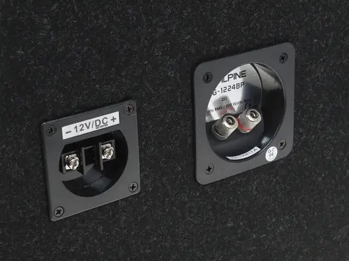 Alpine | SBG-1224BP | 2 ОМ , корп. саб BandPass. 250W RMS 800W Max | превью 3